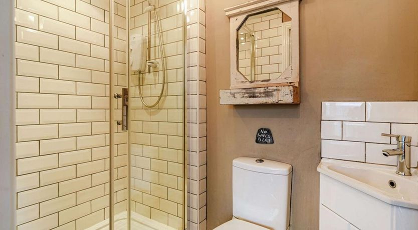 Photo of 5 Bed in St Ives