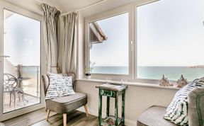 Photo of 1 Bed in Newquay