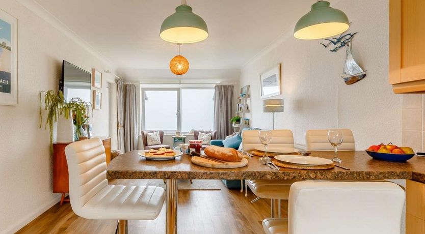 Photo of 1 Bed in Newquay