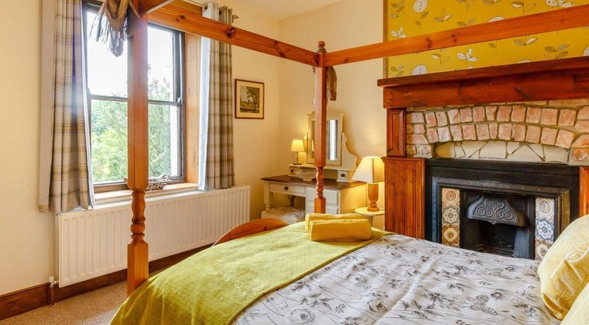 Photo of 2 Bed in Redesmouth