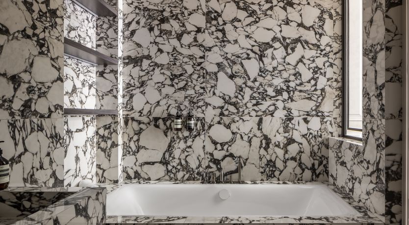 Photo of J'ai Deux Amours