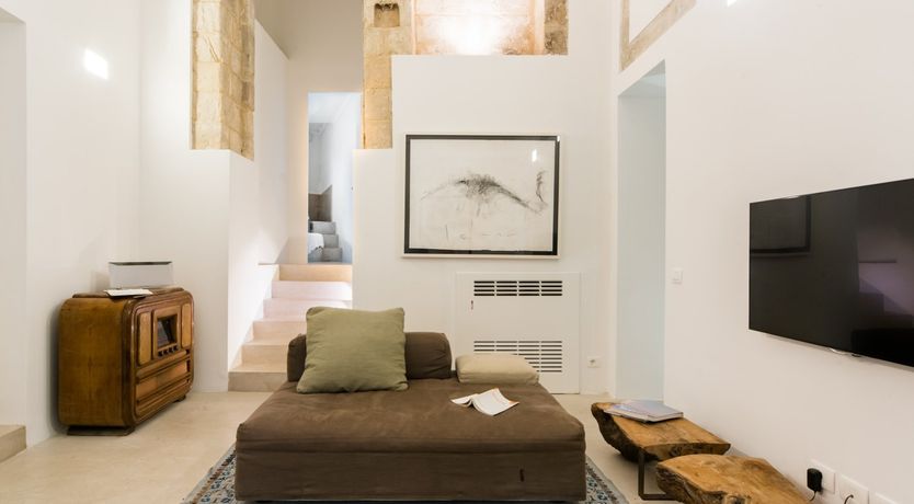 Photo of The Count of Modica