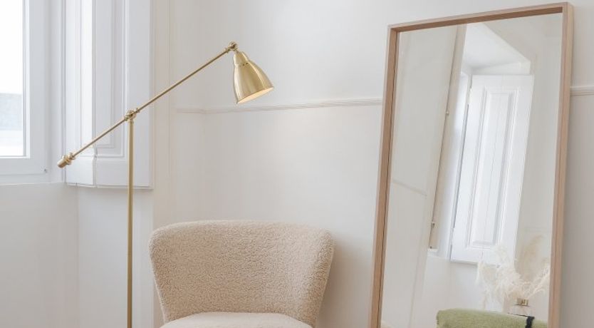 Photo of White Tropics