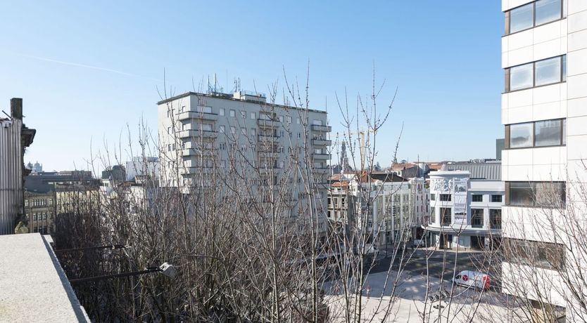 Photo of Under the Porto Sun