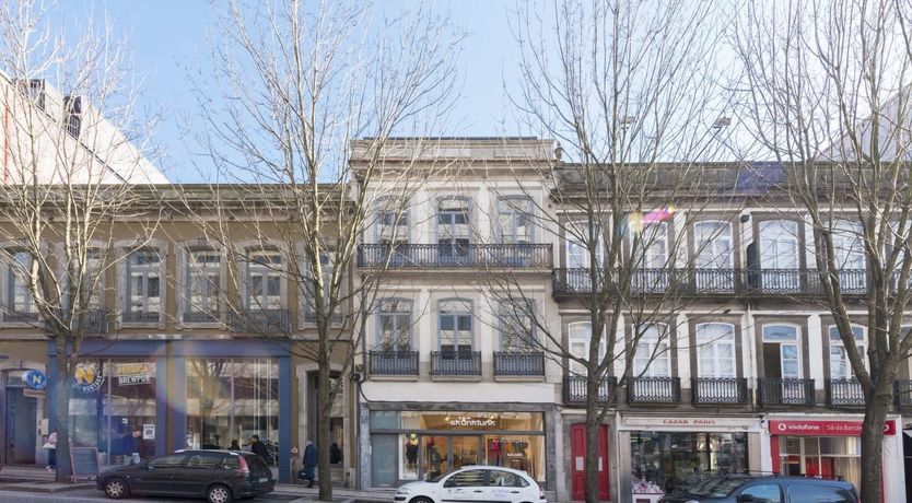 Photo of Under the Porto Sun