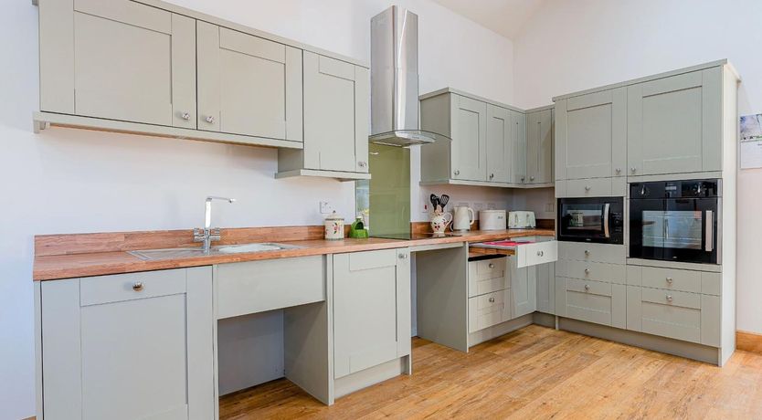 Photo of 4 Bed in Church Stretton