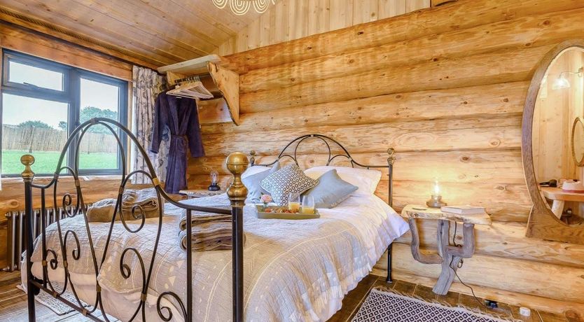 Photo of 1 Bed in Tedstone Delamere