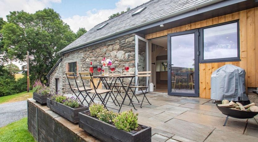 Photo of 2 Bed in Llandrillo