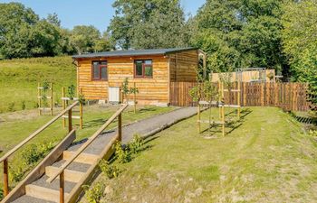 Log Cabin in West Wales Holiday Cottage