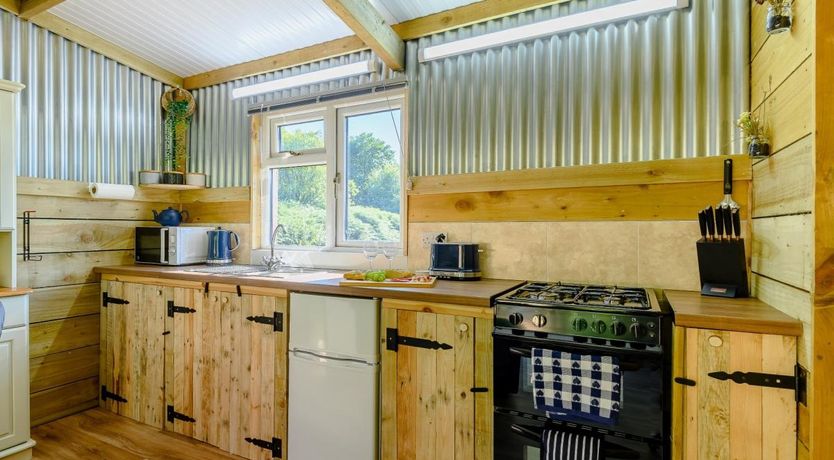 Photo of 1 Bed in Cynghordy