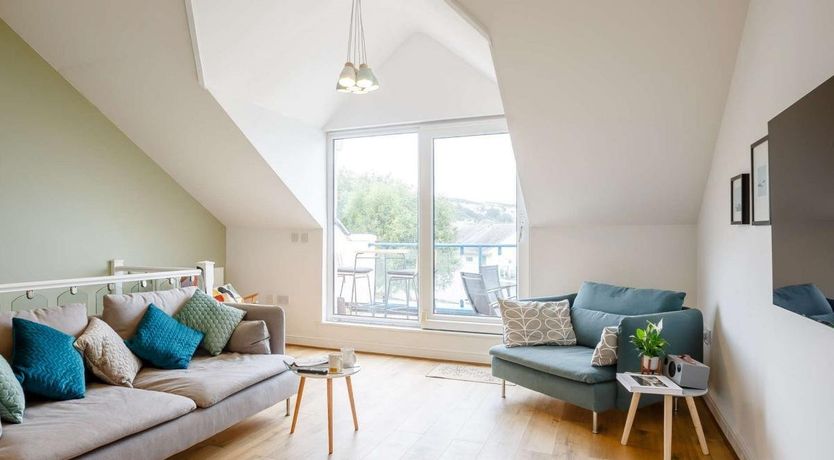 Photo of 3 Bed in Y Felinheli