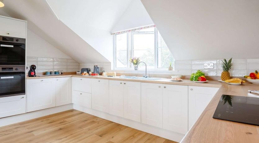 Photo of 3 Bed in Y Felinheli