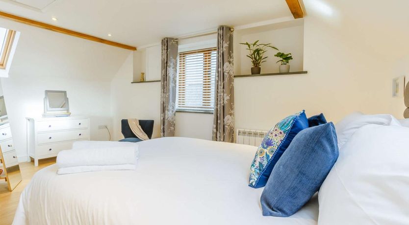 Photo of 1 Bed in Bideford
