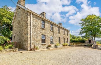 1 Bed in Llandysul Holiday Cottage