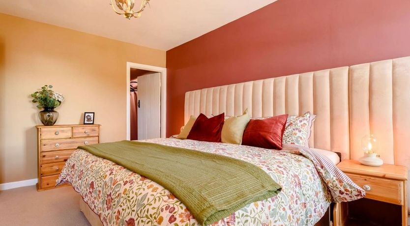 Photo of 1 Bed in Llandysul