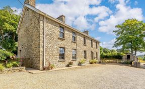 Photo of in Llandysul (88684)