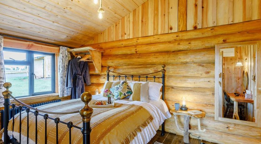 Photo of 1 Bed in Tedstone Delamere