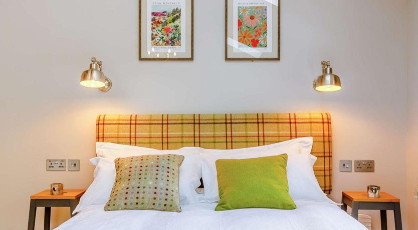 Photo of 1 Bed in Stanton Lees