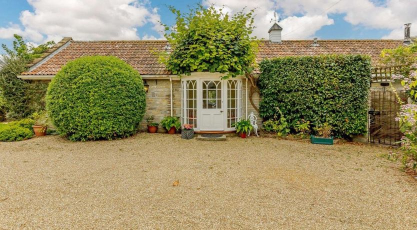 Photo of in Somerton (89115)