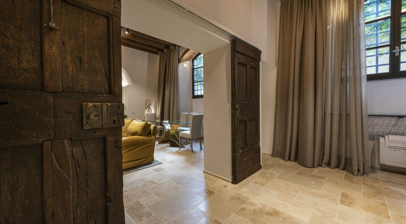 Photo of Brick & Arch