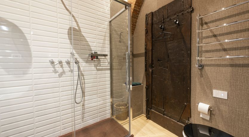 Photo of Brick & Arch