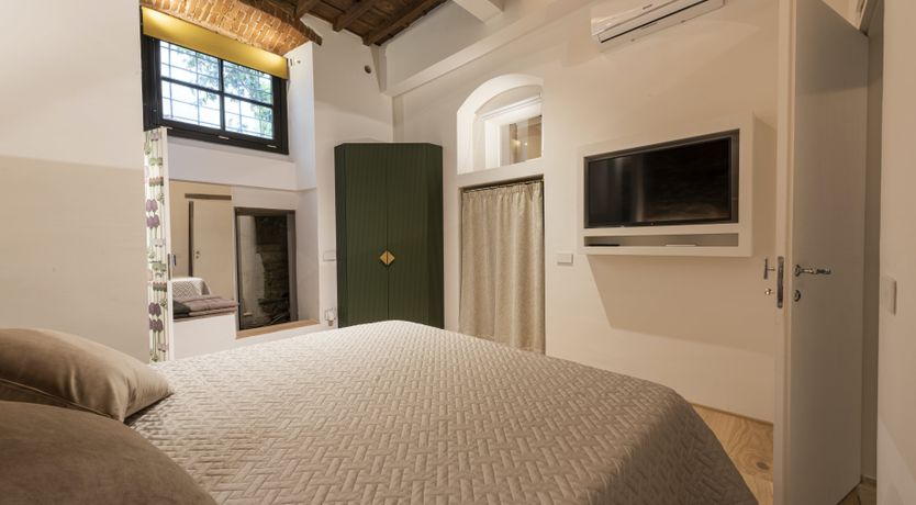 Photo of Brick & Arch