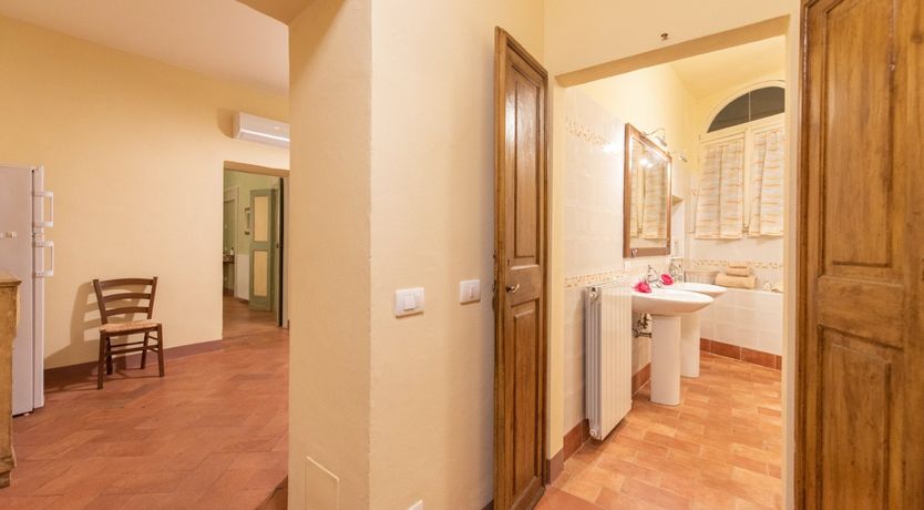 Photo of Fresco Fantastico