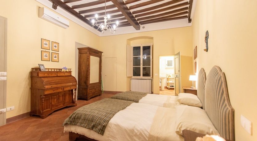 Photo of Fresco Fantastico