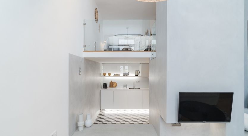 Photo of The Lisbon Minimalist