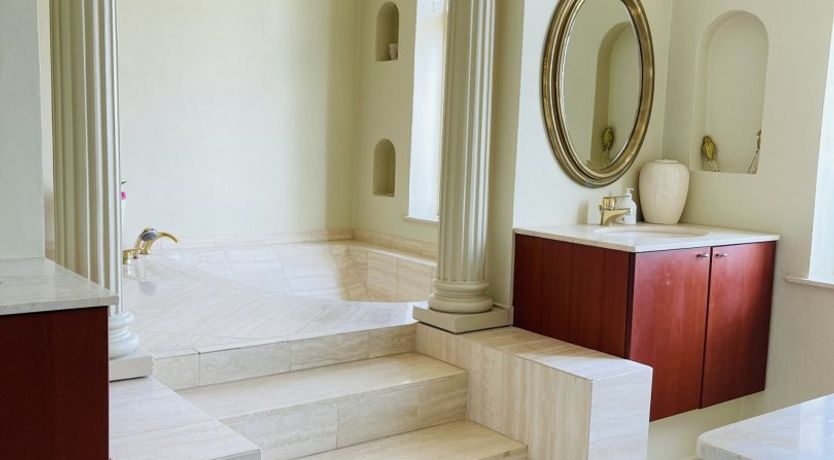 Photo of Sweet Sapphire