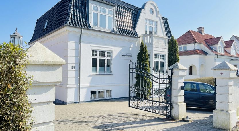 Photo of Sweet Sapphire