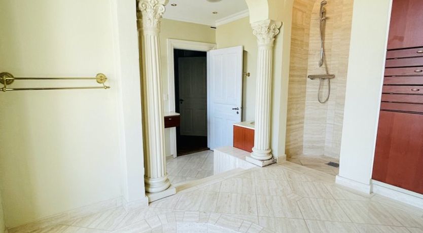 Photo of Sweet Sapphire