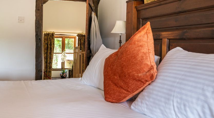 Photo of Old Farmhouse