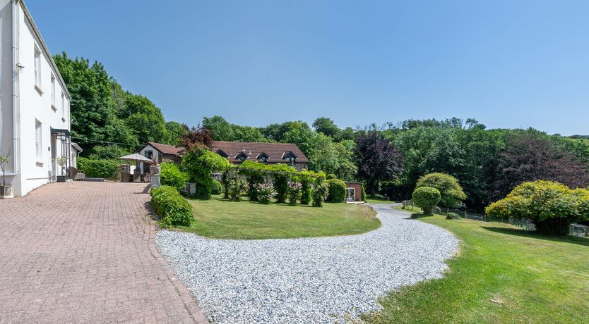 Photo of Old Farmhouse