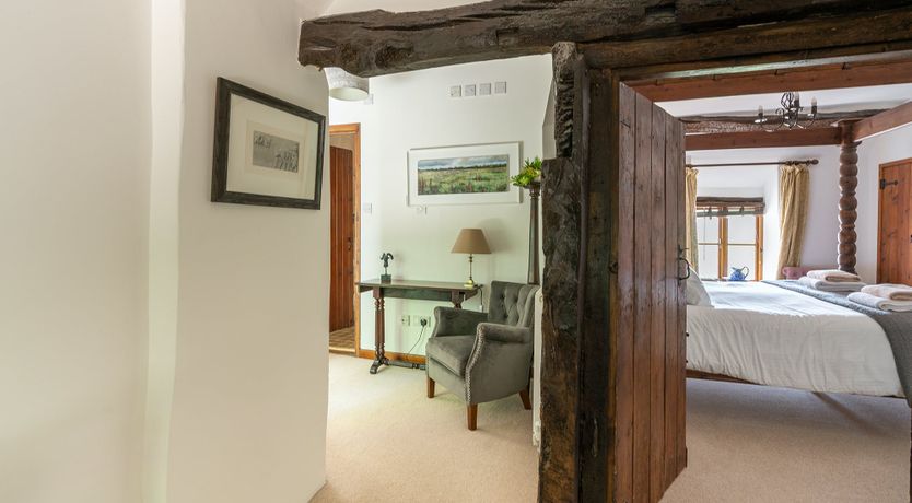 Photo of Old Farmhouse