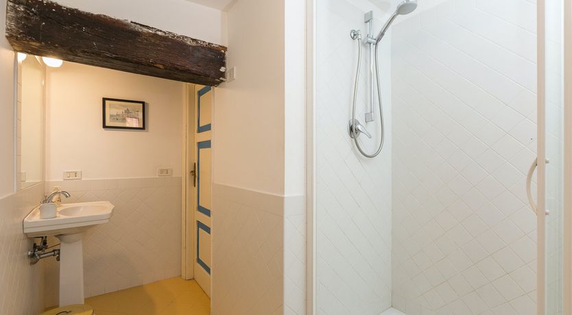 Photo of Trastevere Stripes