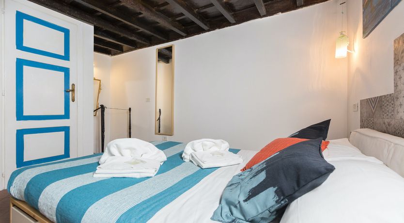 Photo of Trastevere Stripes