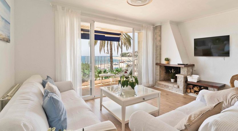 Photo of The Moon Bay