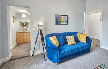 Velvet Blue Holiday Cottage