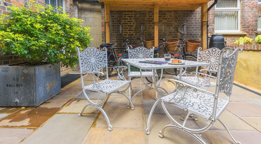 Photo of Mister Modern