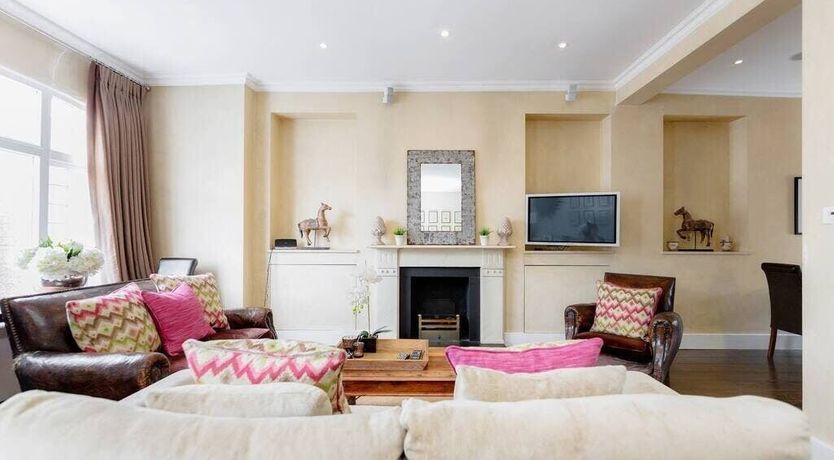 Photo of Green & Leafy