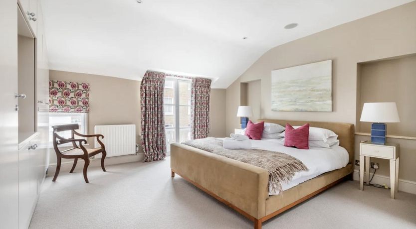 Photo of Green & Leafy