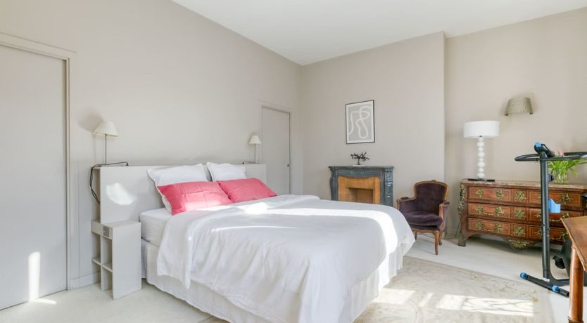 Photo of Belle Hélène