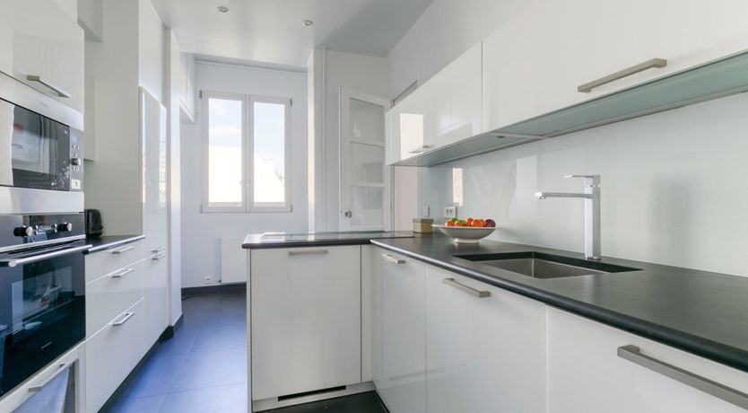 Photo of Belle Hélène