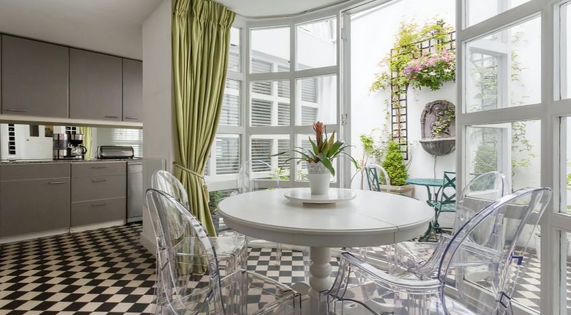 Photo of Montagues & Capulets