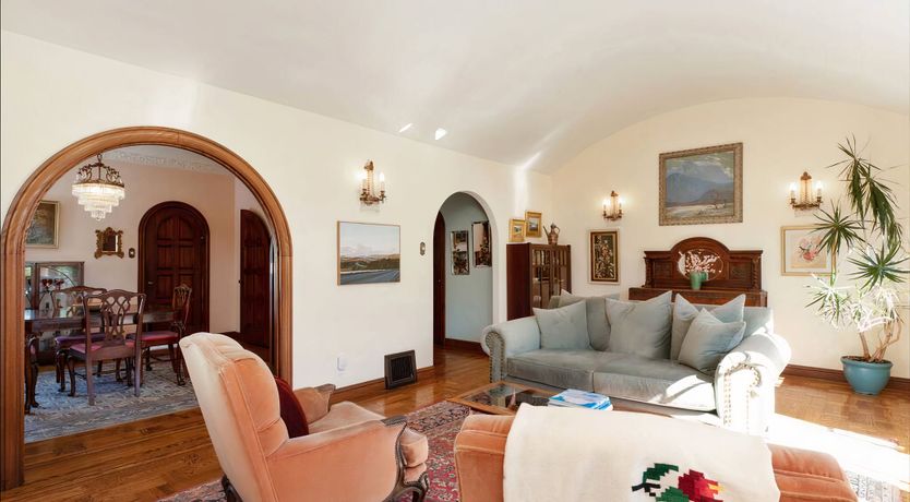 Photo of Vintage Inclined