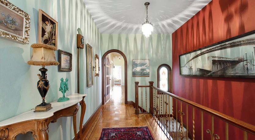 Photo of Vintage Inclined