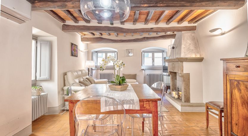 Photo of Sunflower Beams