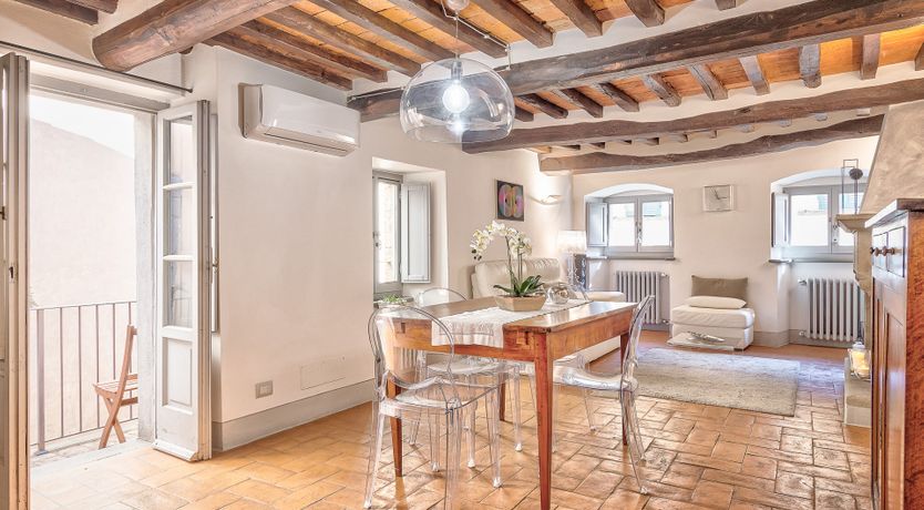 Photo of Sunflower Beams