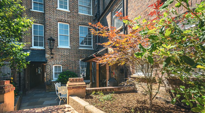 Photo of Hang on to Your Hat